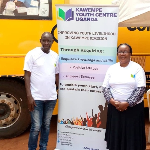 335689602_597693369043808_6475367442092926246_n-b