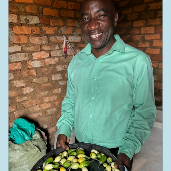 trotse Fred Kalazi a